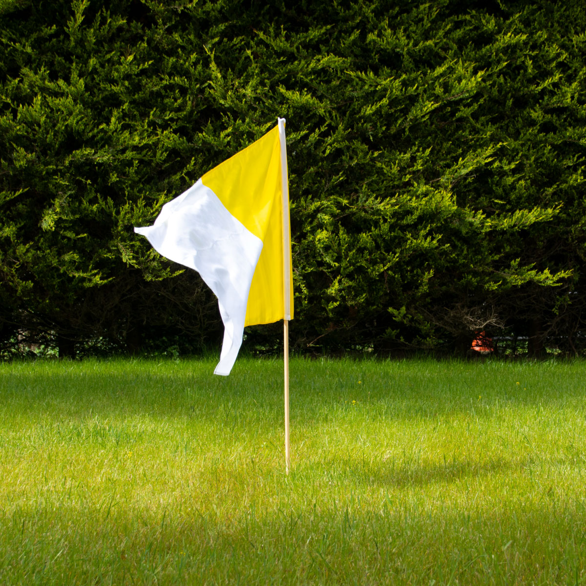The GAA Store Yellow/White Half and Half Flag